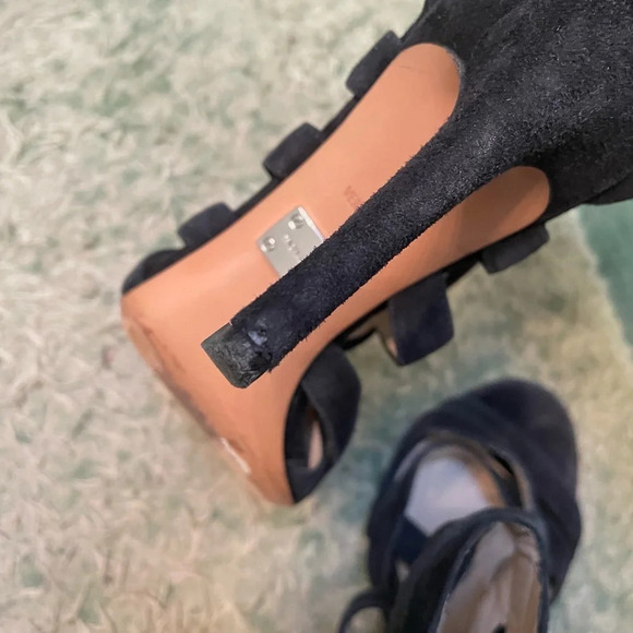 MICHAEL KORS SUEDE STRAPPY HEELS - Picture 5 of 6